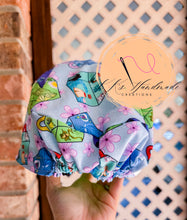 Load image into Gallery viewer, Scrub cap
